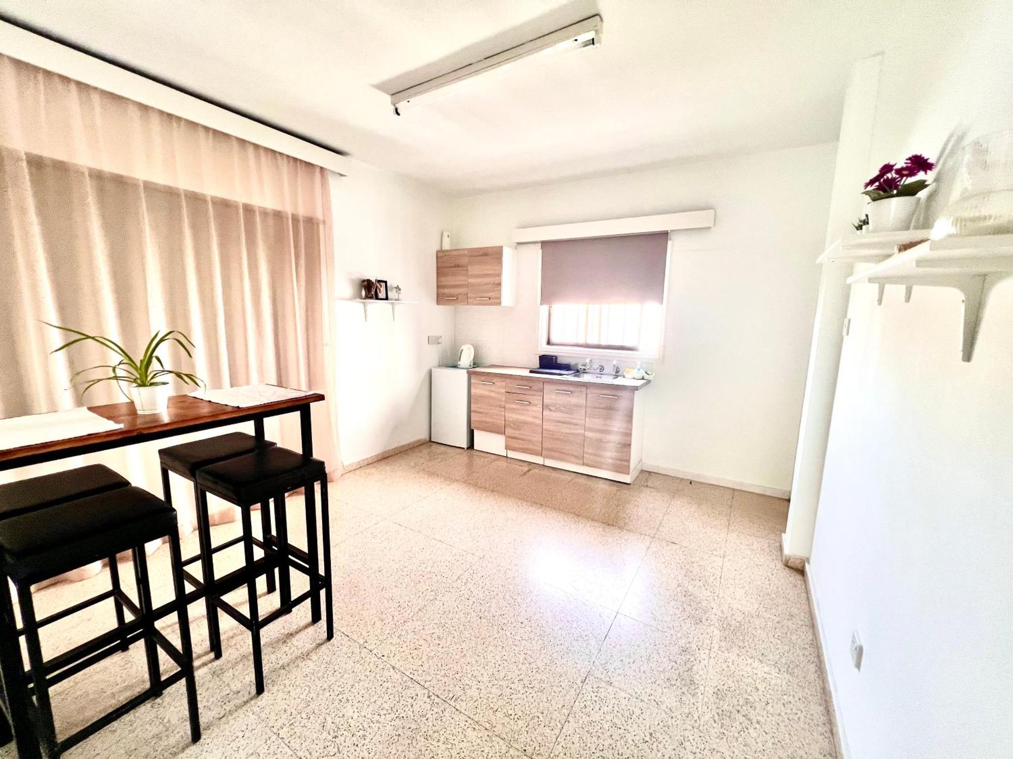 Apt On The Street Of Bars&Nightclubs In Ayia Napa 11 Apartment ภายนอก รูปภาพ