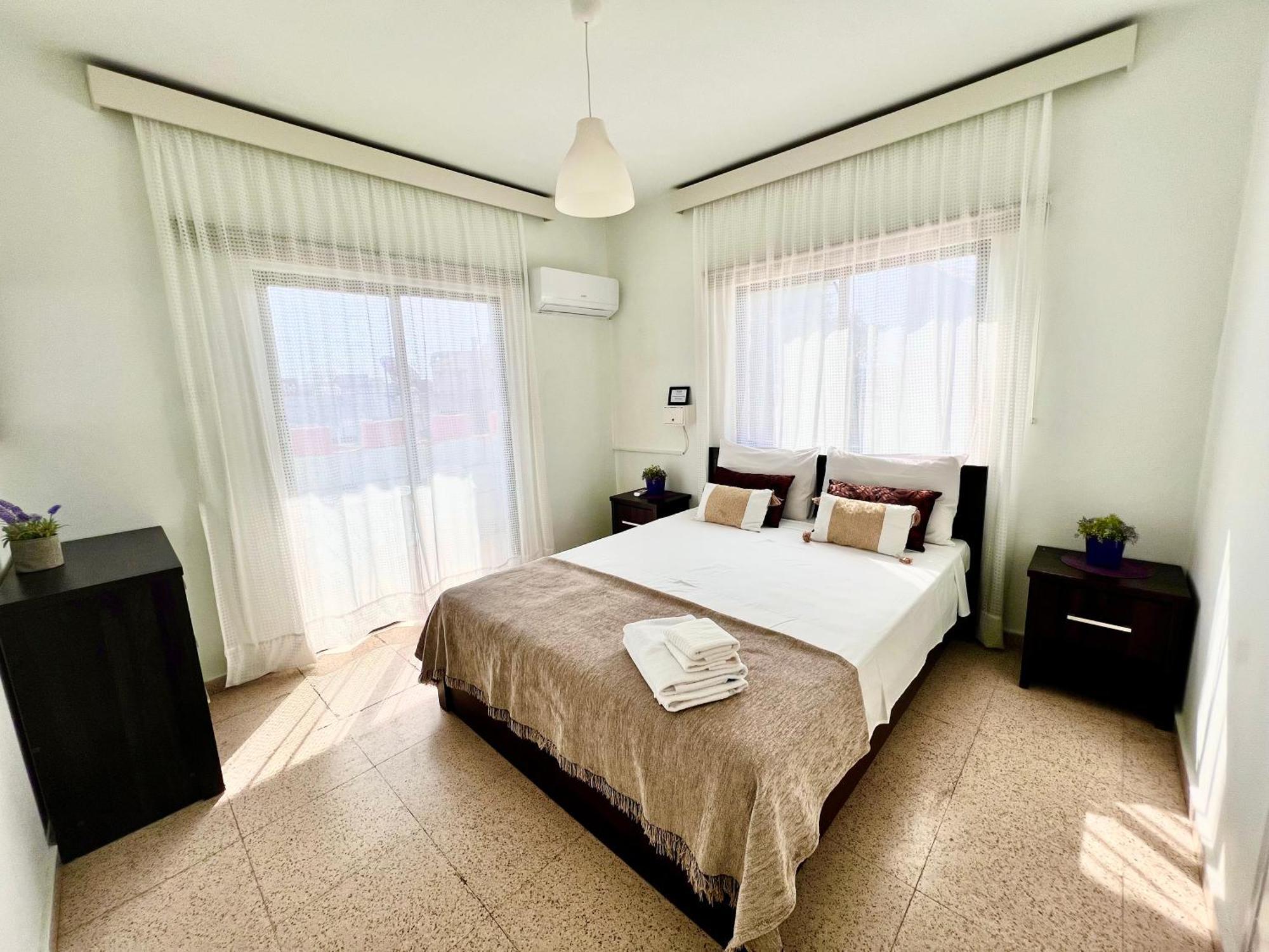 Apt On The Street Of Bars&Nightclubs In Ayia Napa 11 Apartment ภายนอก รูปภาพ