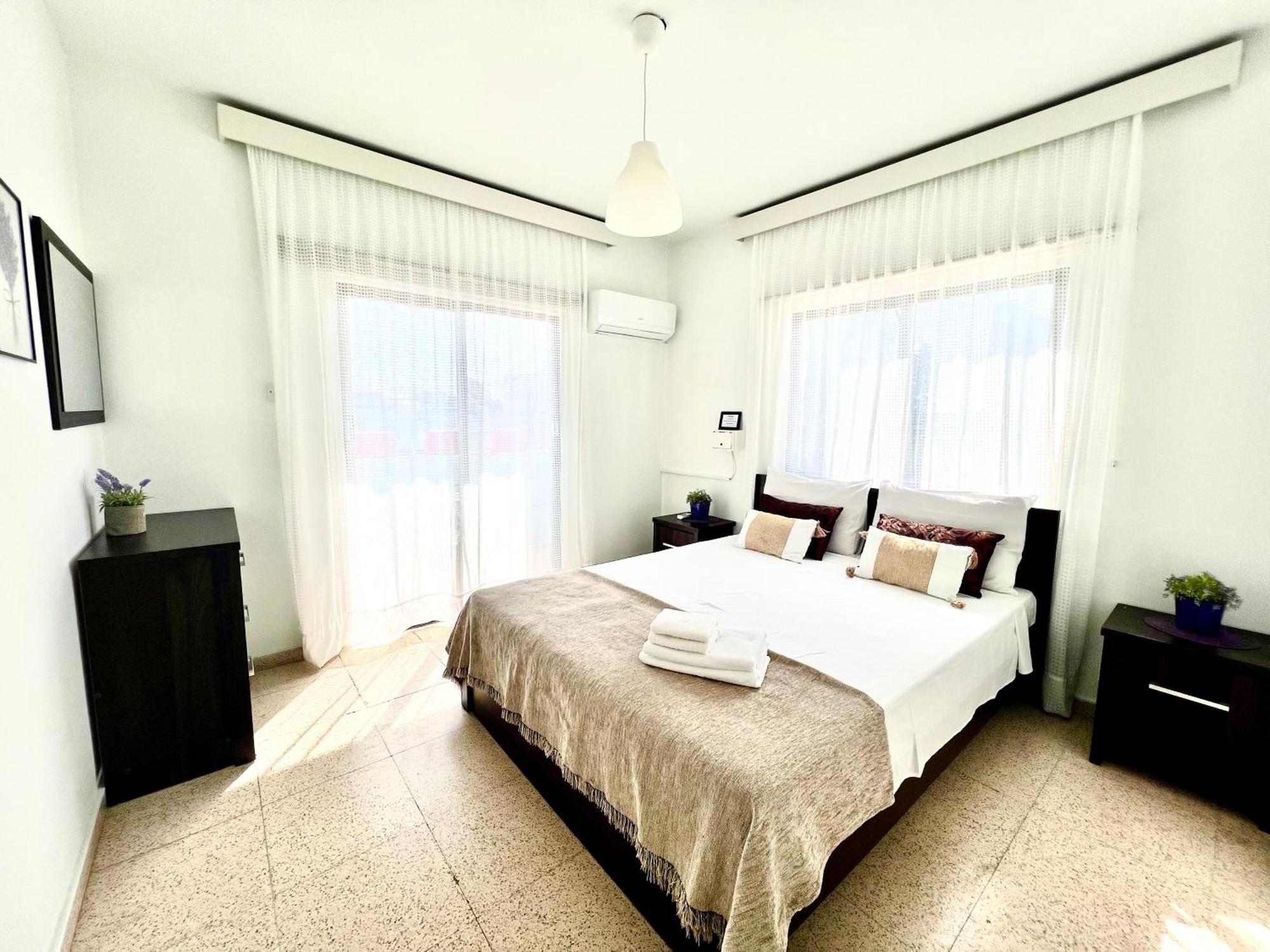 Apt On The Street Of Bars&Nightclubs In Ayia Napa 11 Apartment ภายนอก รูปภาพ
